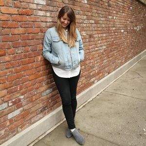 Meet your Posher, Meagan